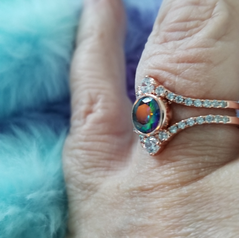 RAINBOW TOPAZ RING - Picture 6 of 10